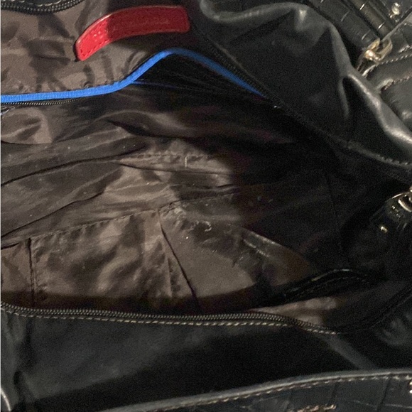 Black Tommy Hilfiger leather purse - Picture 3 of 3